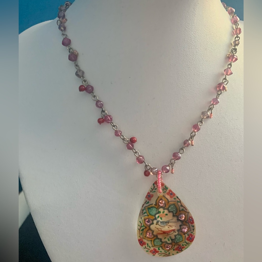 VTG 90’s Y2K Pink Bead And Shell Necklace